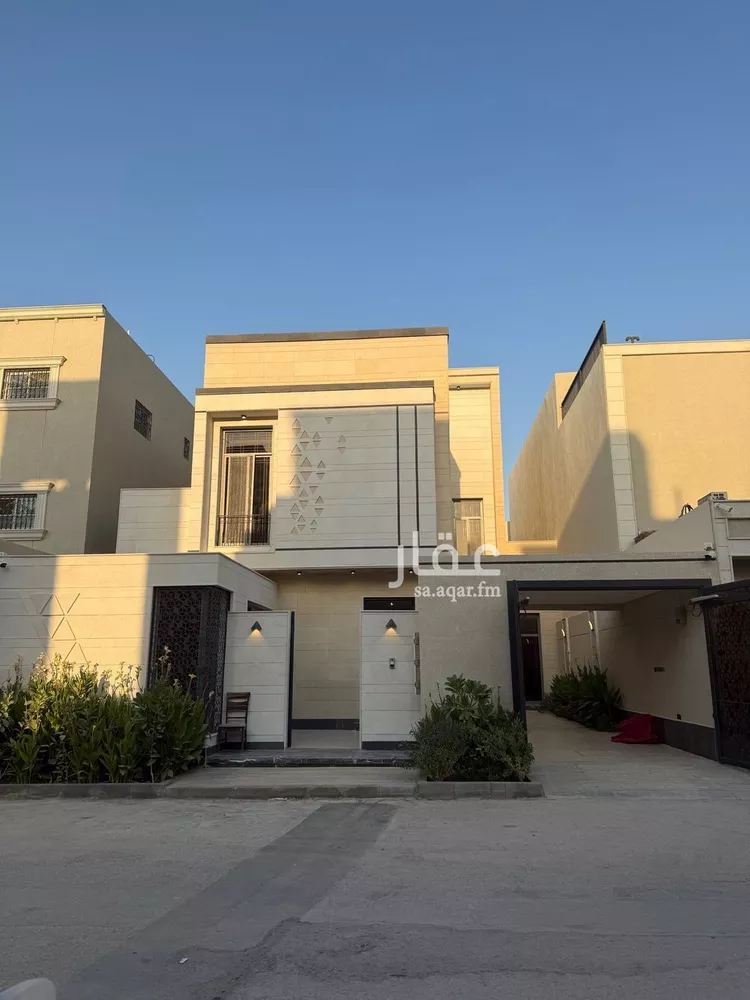 فيلا للبيع في شارع ضوء الصباح, حي المهدية, مدينة الرياض, منطقة الرياض صورة 2