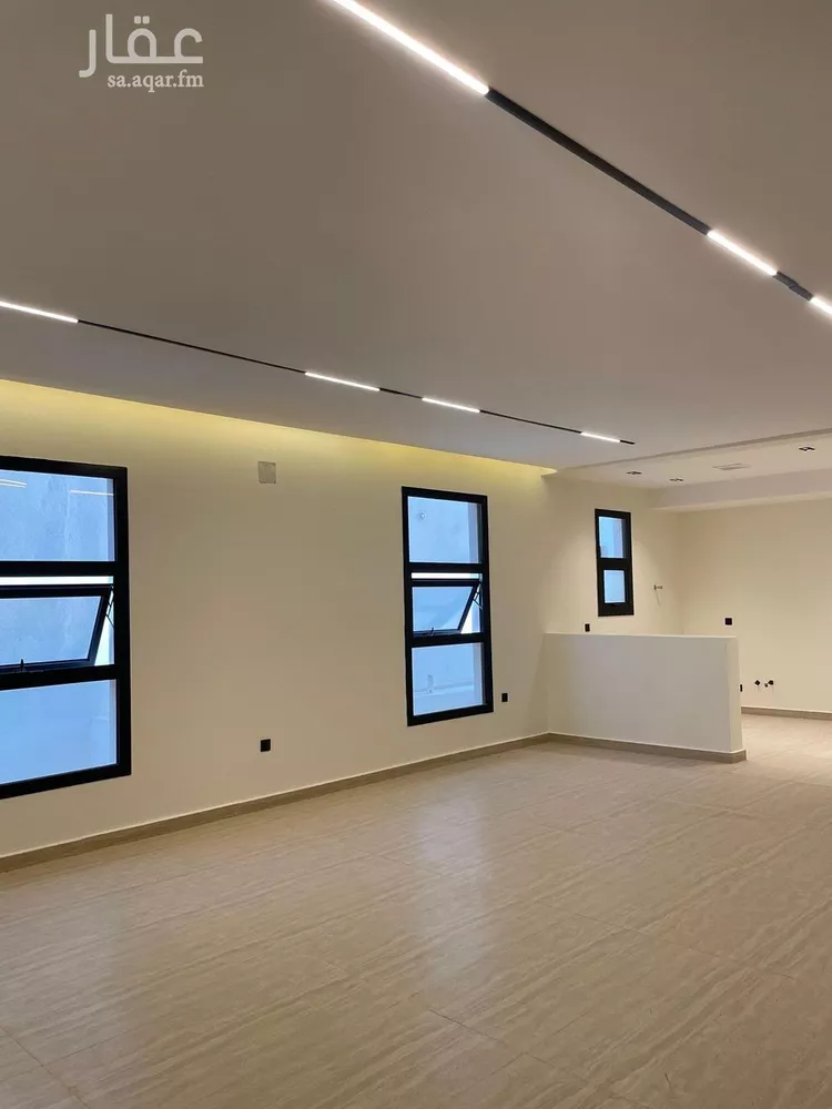 Floor for Sale in Riyadh Az Zahrah 24