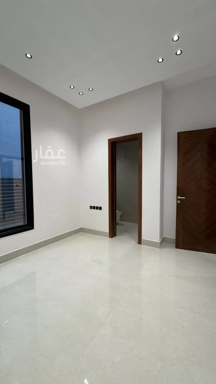 فيلا للبيع في شارع عفيف الدين الثقفي, حي المهدية, مدينة الرياض, منطقة الرياض صورة 5