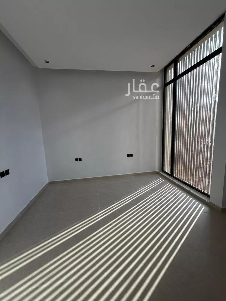 فيلا للبيع في شارع محمد بن أبي بكر القيم, حي المهدية, مدينة الرياض, منطقة الرياض صورة 3