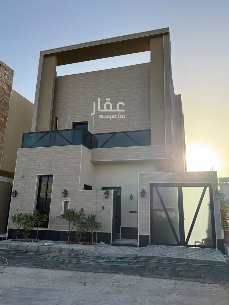 فيلا للبيع في شارع السيل الكبير, حي المهدية, مدينة الرياض, منطقة الرياض صورة 2