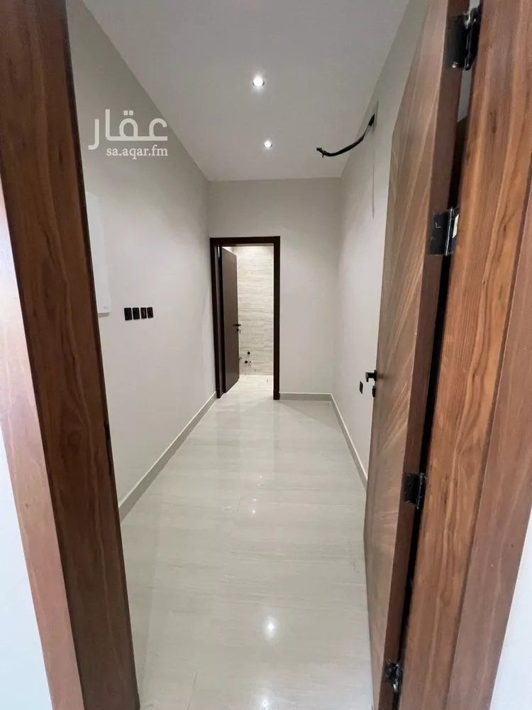 فيلا للبيع في شارع السيل الكبير, حي المهدية, مدينة الرياض, منطقة الرياض 23