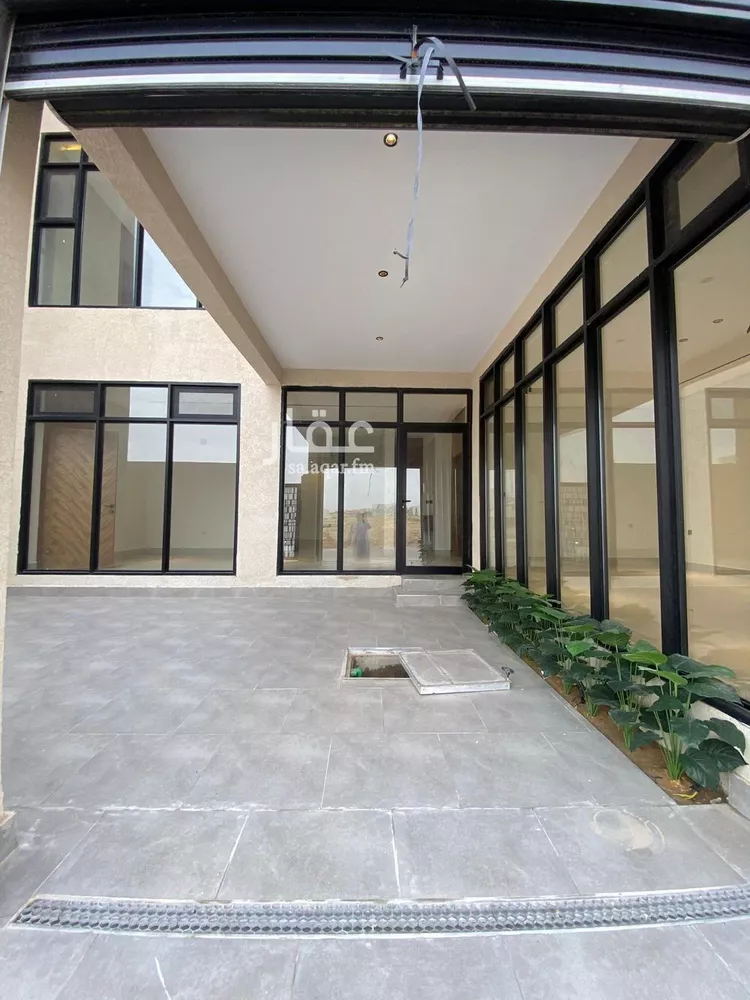 فيلا للبيع في شارع محمد بن هبة الله, حي المهدية, مدينة الرياض, منطقة الرياض صورة 4