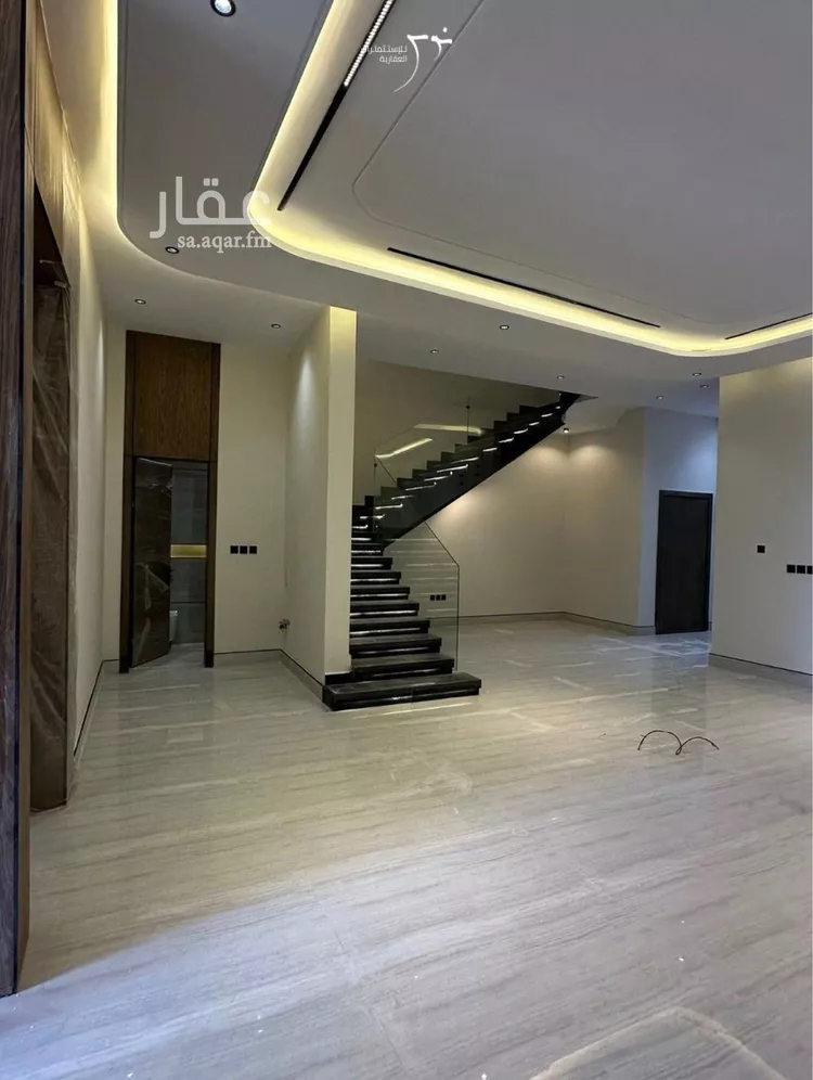 فيلا للبيع في شارع إسماعيل بن أبي الغنائم, حي المهدية, مدينة الرياض, منطقة الرياض صورة 3