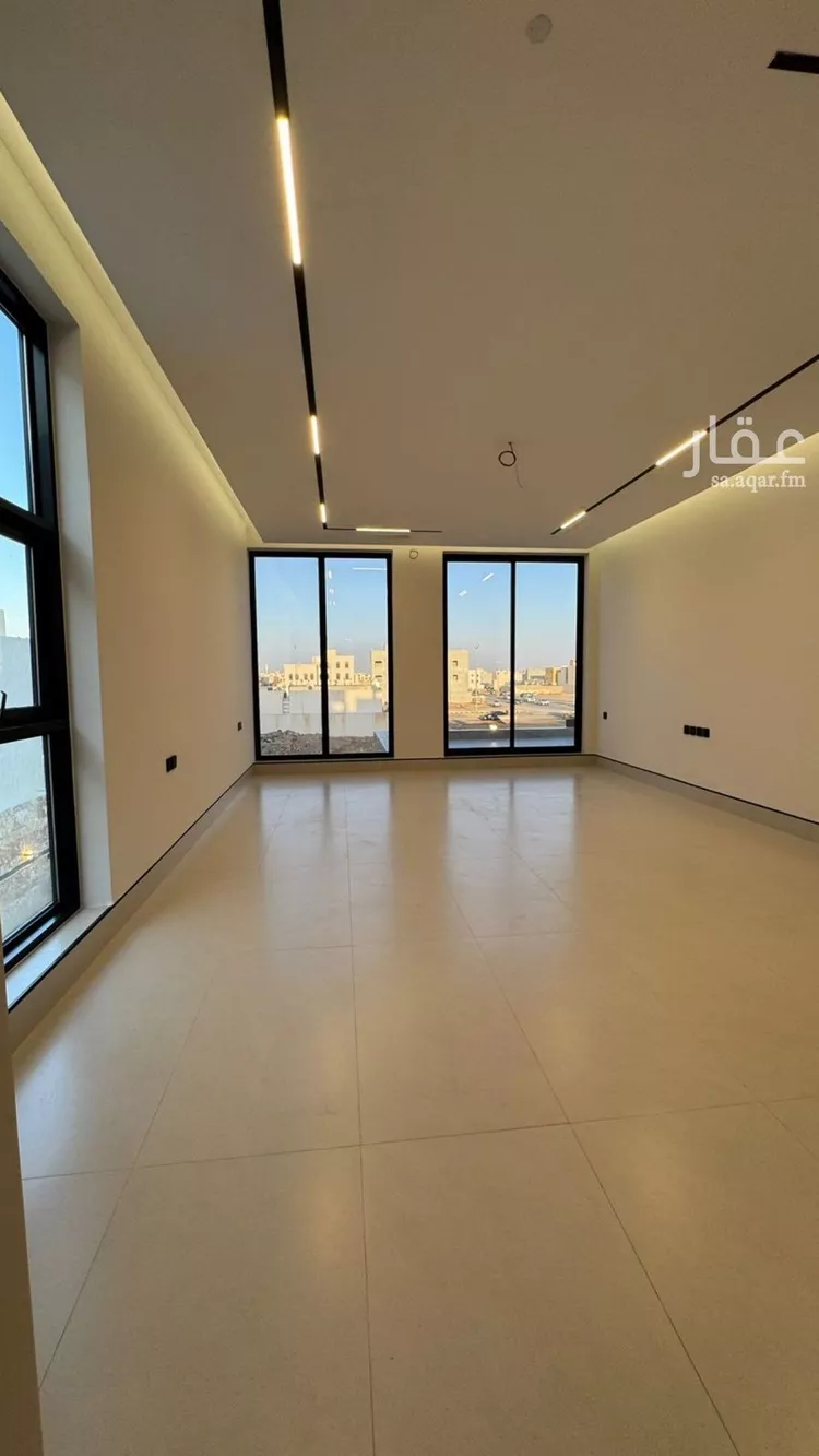 فيلا للبيع في شارع السيل الكبير, حي المهدية, مدينة الرياض, منطقة الرياض صورة 4