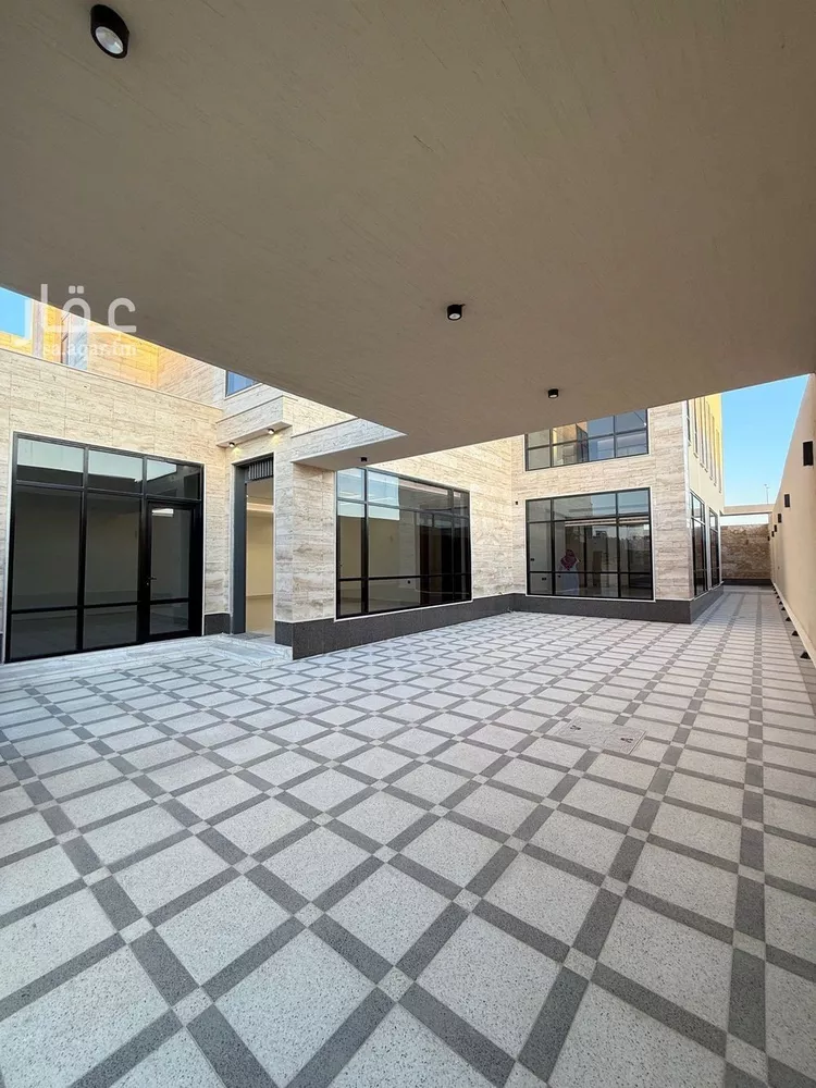 فيلا للبيع في شارع السيل الكبير, حي المهدية, مدينة الرياض, منطقة الرياض صورة 3