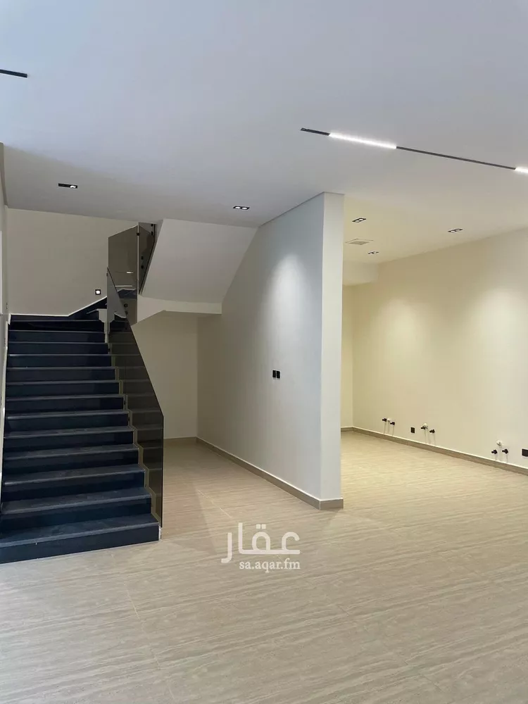 Floor for Sale in Riyadh As Suwaidi Al Gharabi 13