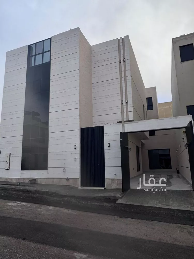 فيلا للبيع في شارع أنس الكناني, حي المهدية, مدينة الرياض, منطقة الرياض