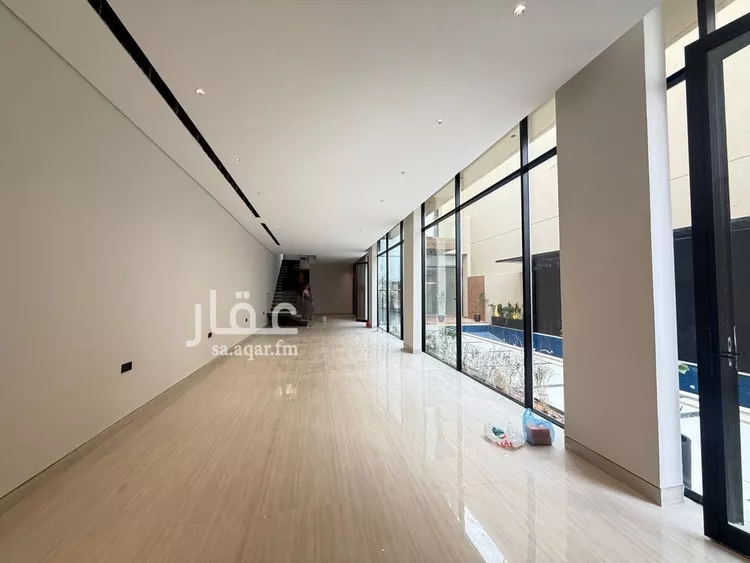 فيلا للبيع في شارع السيل الكبير, حي المهدية, مدينة الرياض, منطقة الرياض صورة 3