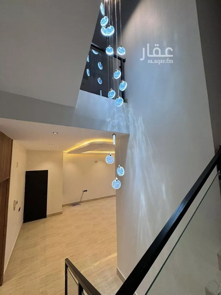 فيلا للبيع في شارع السيل الكبير, حي المهدية, مدينة الرياض, منطقة الرياض صورة 5