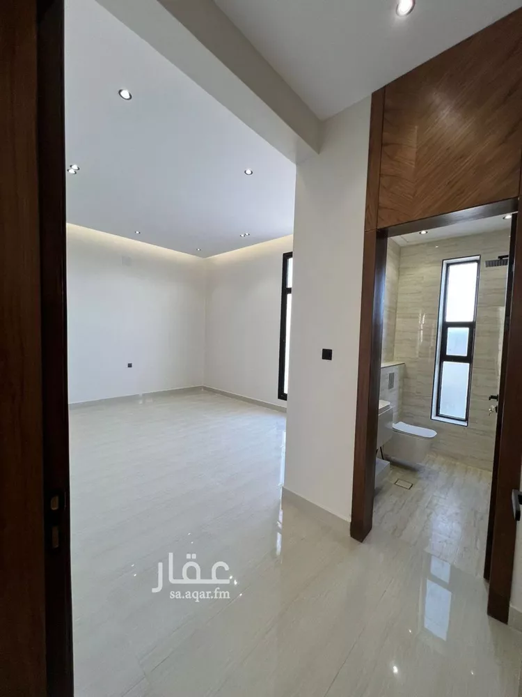 فيلا للبيع في شارع السيل الكبير, حي المهدية, مدينة الرياض, منطقة الرياض 12