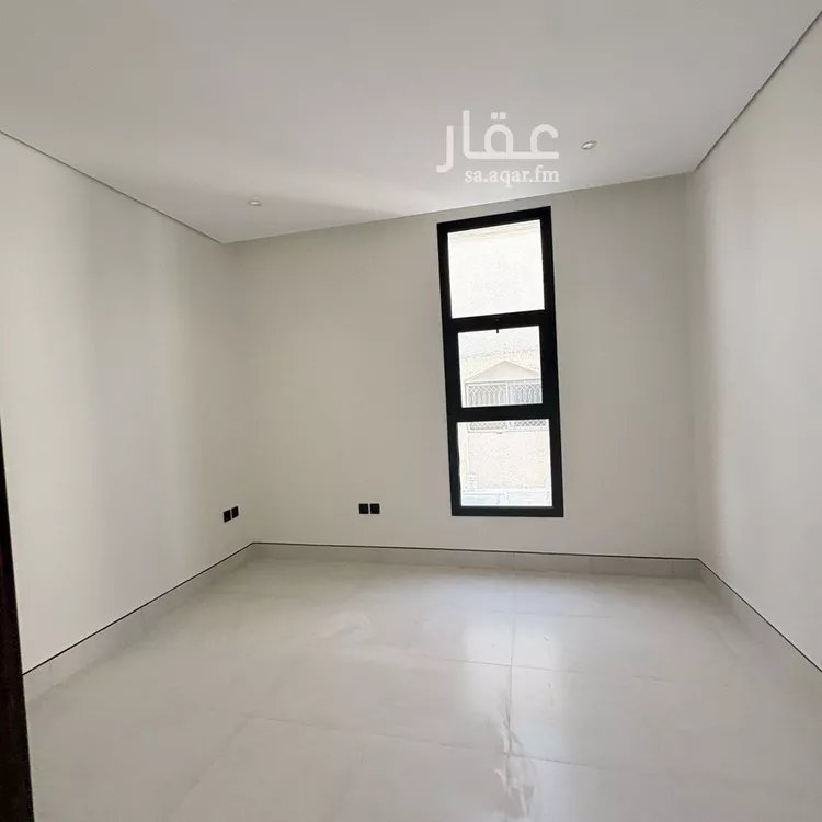 دور للبيع في شارع عائشة بنت ابي بكر, حي شبرا, مدينة الرياض, منطقة الرياض صورة 5