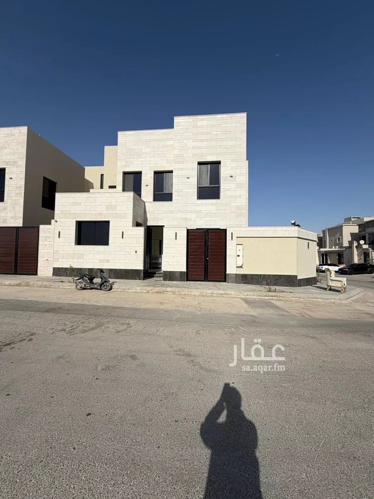 فيلا للبيع في شارع محمد بن أبي بكر القيم, حي المهدية, مدينة الرياض, منطقة الرياض