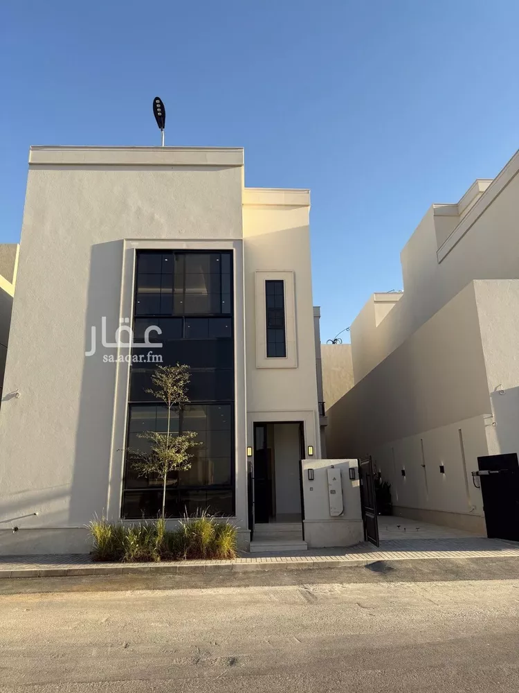 فيلا للبيع في شارع مليح بن طريف, حي المهدية, مدينة الرياض, منطقة الرياض صورة 2