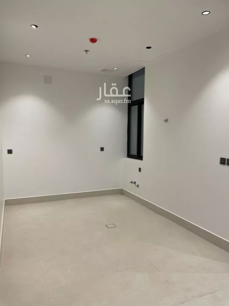شقة للبيع في شارع إبراهيم بن محمد الزمزمي, حي المهدية, مدينة الرياض, منطقة الرياض 12