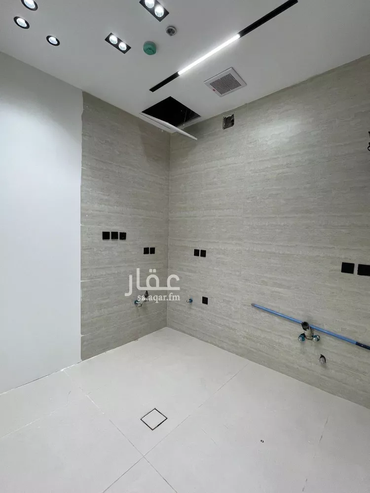 شقة للبيع في شارع السيل الكبير, حي المهدية, مدينة الرياض, منطقة الرياض 18