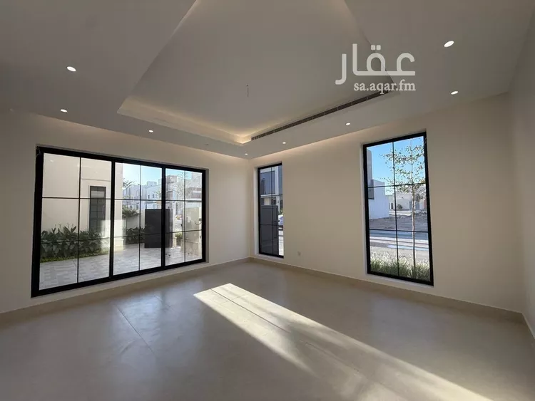 فيلا للبيع في شارع السيل الكبير, حي المهدية, مدينة الرياض, منطقة الرياض صورة 5