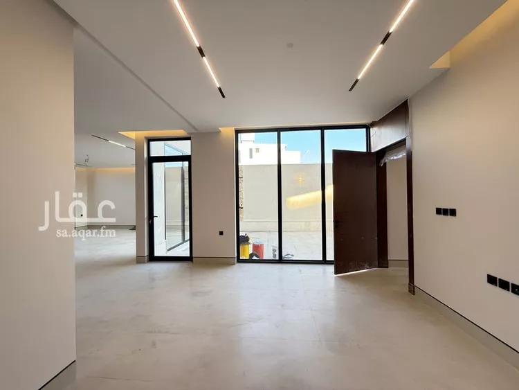 Villa for Sale in Riyadh Al Mahdiyah 11