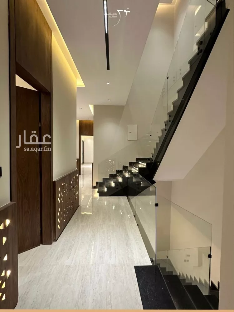 فيلا للبيع في شارع المظفر بن النموذج, حي المهدية, مدينة الرياض, منطقة الرياض 19