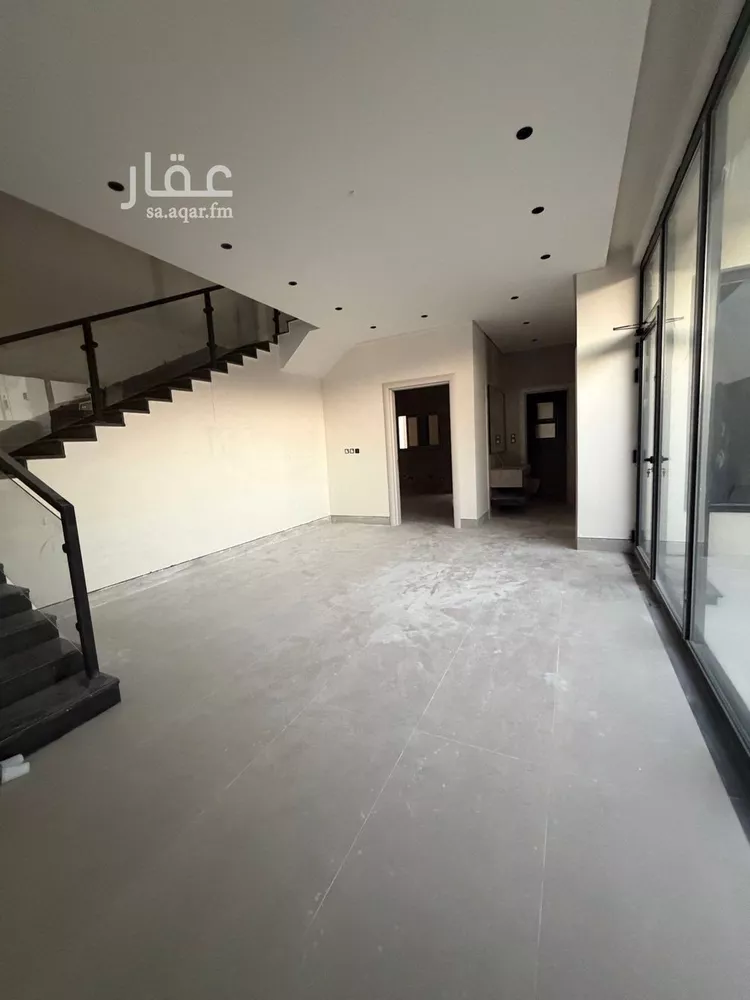 فيلا للبيع في شارع نافع بن صبرة, حي طيبة, مدينة الدمام, المنطقة الشرقية صورة 3