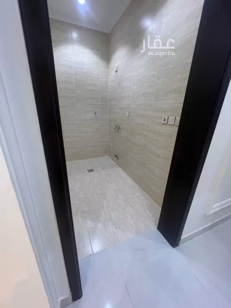 فيلا للبيع في شارع عبدالرزاق ابن همام, حي الفلاح, مدينة جدة, منطقة مكة المكرمة صورة 5