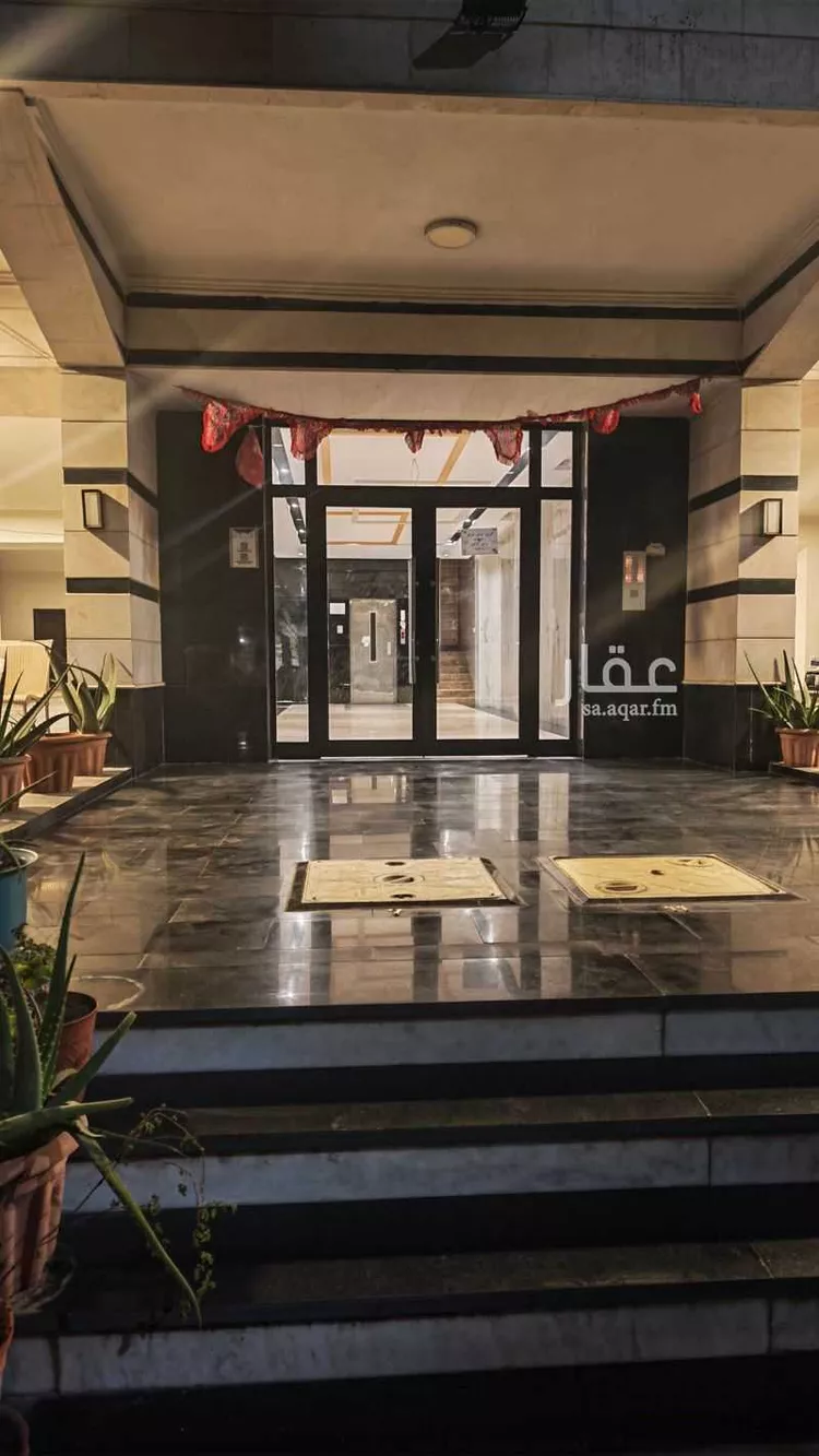 شقة للإيجار في شارع حبيب الهاشمي, حي العزيزية, مدينة جدة, منطقة مكة المكرمة