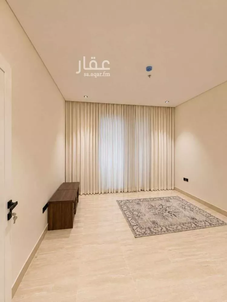 شقة للإيجار في شارع ابي فراس الحمداني, حي الرائد, مدينة الرياض, منطقة الرياض 14