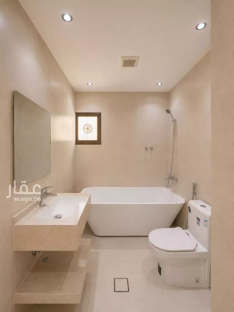 فيلا للبيع في شارع سميراء, حي المحمدية, مدينة الرياض, منطقة الرياض 13
