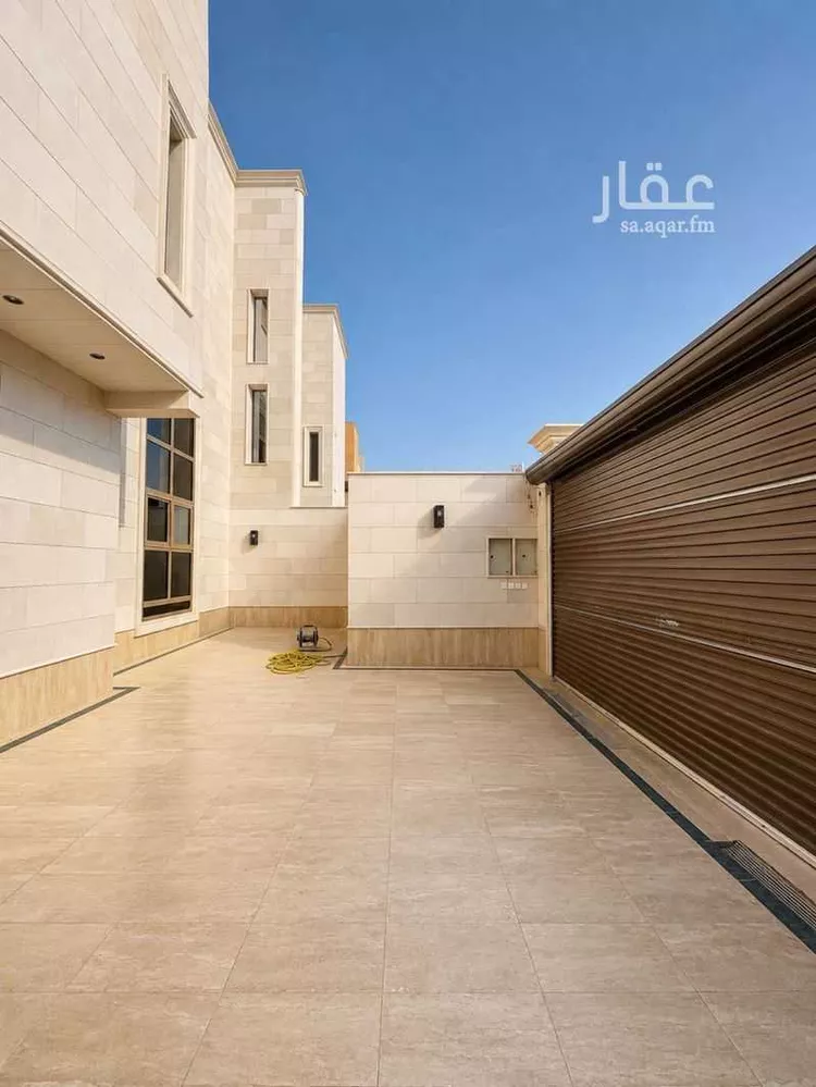 فيلا للبيع في شارع سميراء, حي المحمدية, مدينة الرياض, منطقة الرياض صورة 2