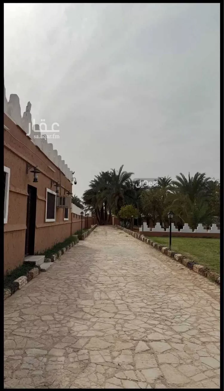 استراحة للبيع في شارع النعمان ابن عبد, حي مزارع ديراب, مدينة مزارع ديراب, منطقة الرياض صورة 3