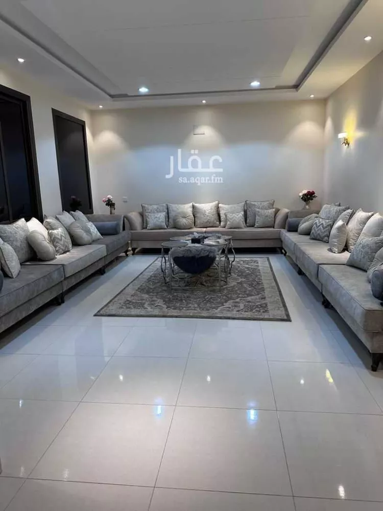 فيلا للبيع في شارع ابي غالب, حي الوفاء, مدينة خميس مشيط, منطقة عسير صورة 3