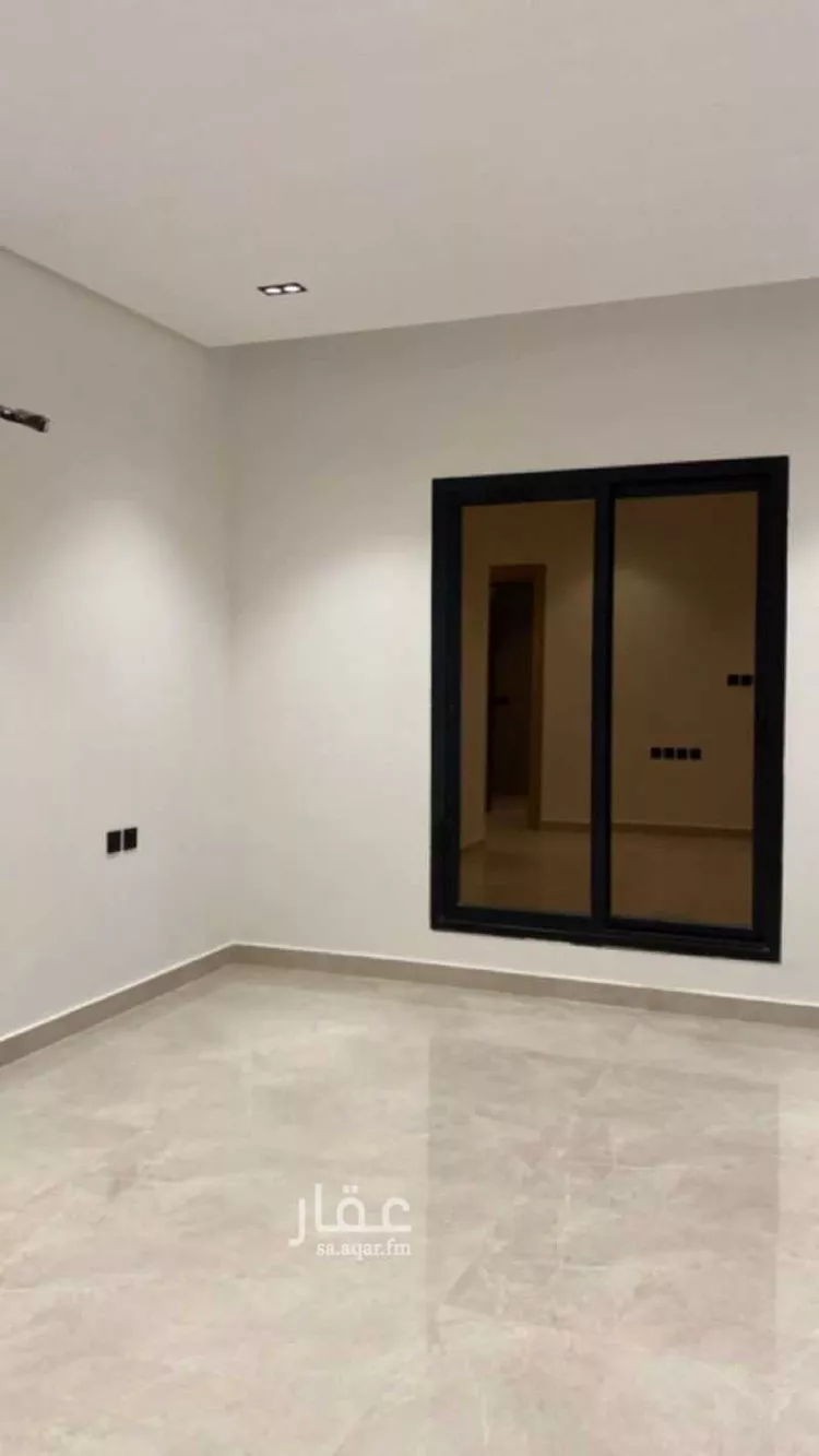شقة للبيع في شارع عرض ١٨, حي الواحة, مدينة الدمام, المنطقة الشرقية صورة 4