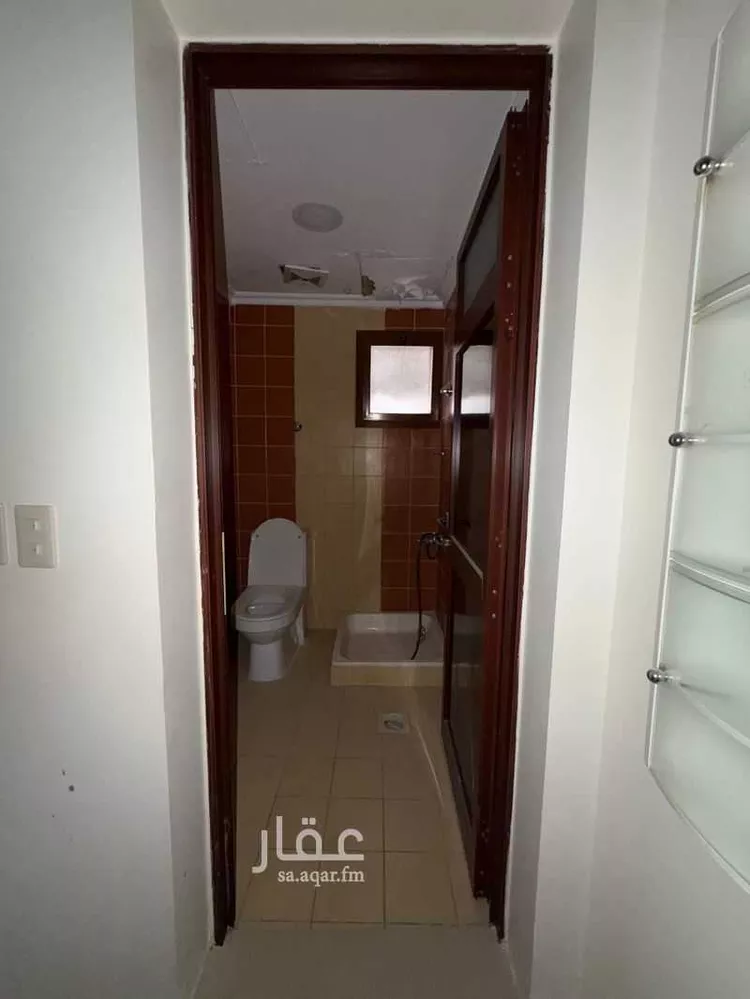 شقة للبيع في شارع صالح بن كيسان ، حي الدوحة الجنوبية ، الظهران ، الدمام صورة 3