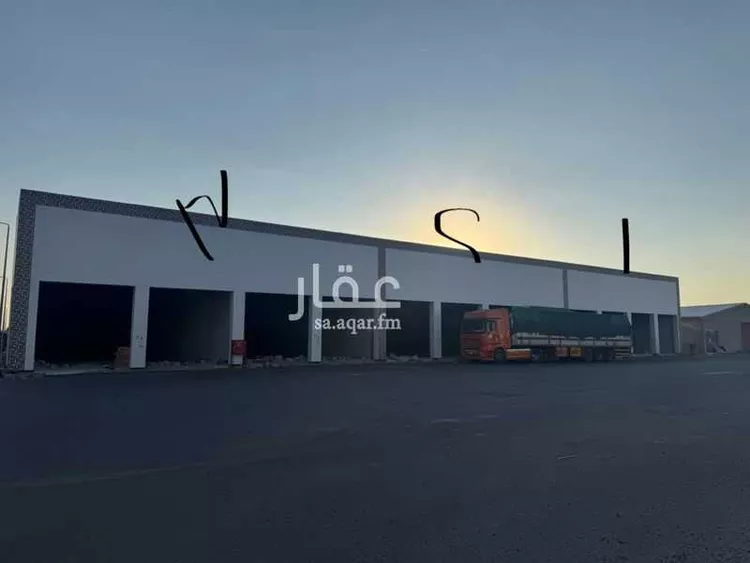 مستودع للإيجار في شارع ابي مصعب الزهري ، حي الاذاعة ، عفيف ، عفيف