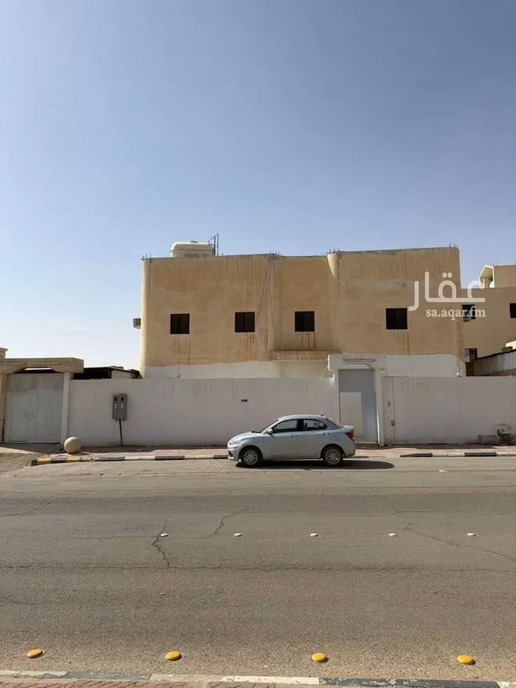 Villa for Sale in Al Muzahimiyah Al Andalus