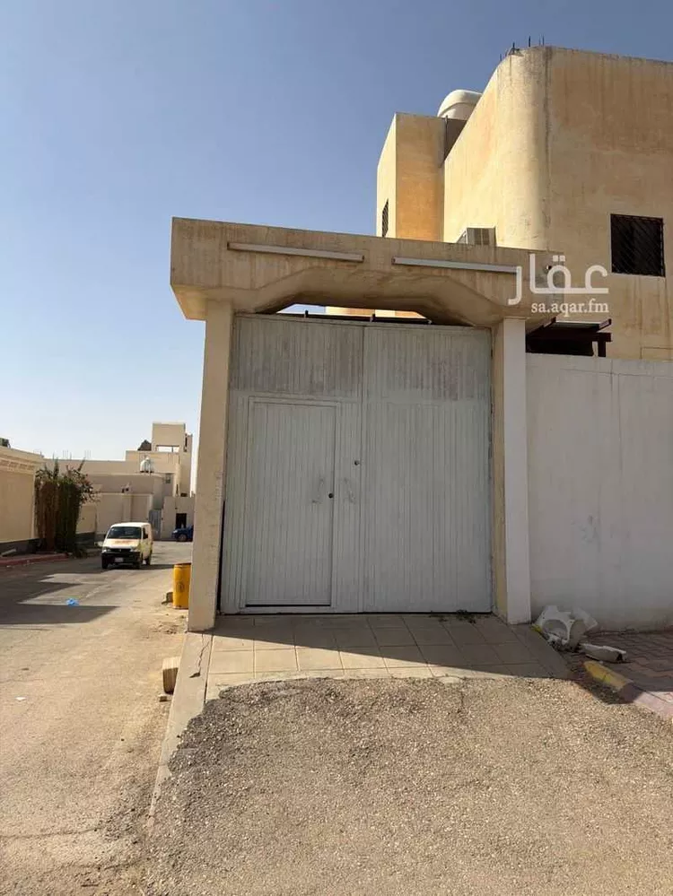 فيلا للبيع في شارع طريق الملك فهد, حي الأندلس, مدينة المزاحمية, منطقة الرياض صورة 4