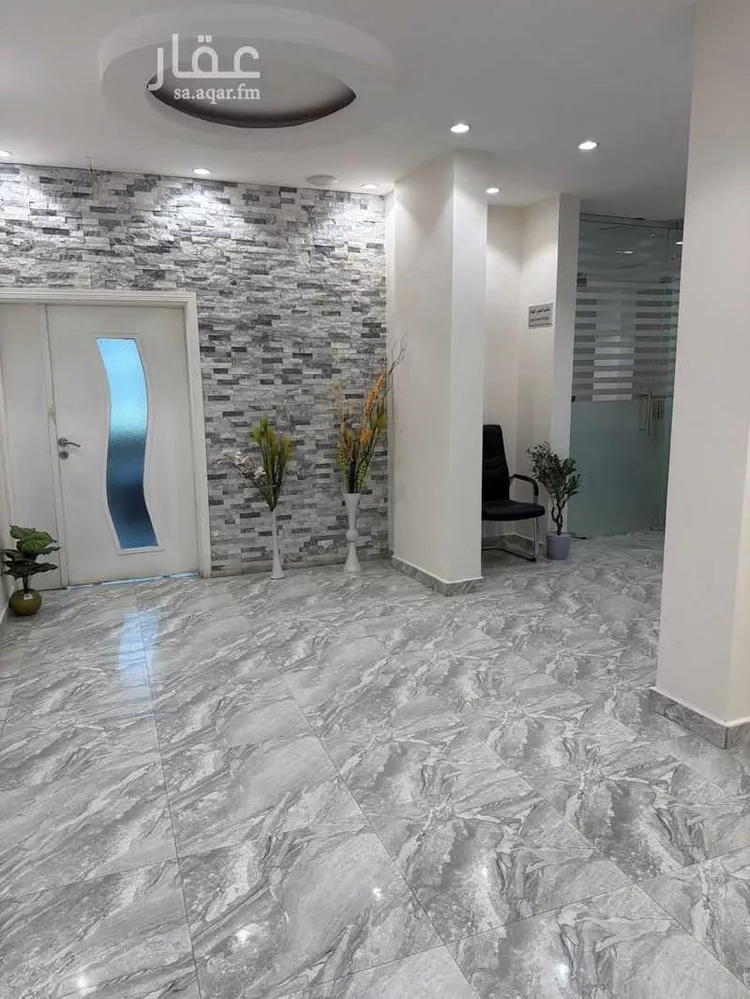 مكتب تجاري للإيجار في شارع الخزنة, حي إشبيلية, مدينة الرياض, منطقة الرياض صورة 4