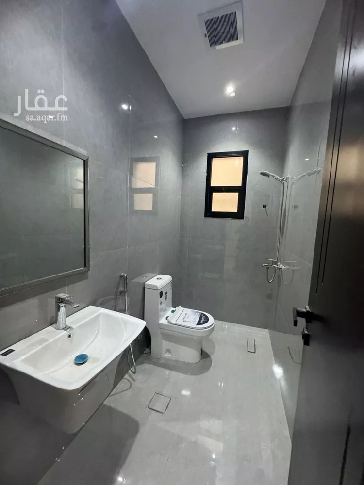 دور للبيع في شارع محمد بن قدامة, حي العارض, مدينة الرياض, منطقة الرياض صورة 4