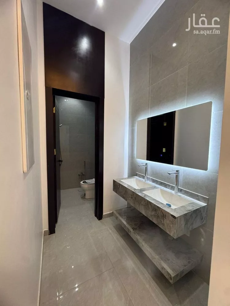 دور للبيع في شارع محمد بن قدامة , حي العارض, مدينة الرياض, منطقة الرياض صورة 3