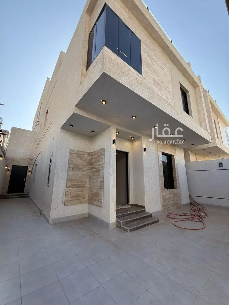 فيلا للبيع في شارع ثنيه اذاخر, حي الرحمانية, مدينة جدة, منطقة مكة المكرمة صورة 3