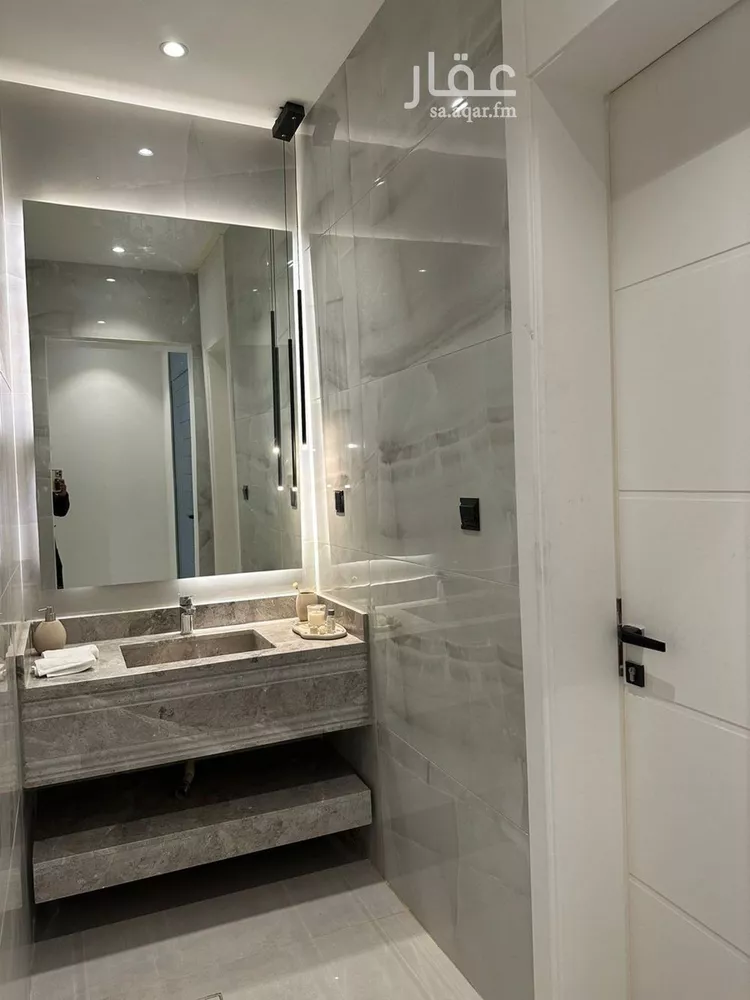 فيلا للبيع في شارع الامير مشعل ابن ماجد ابن عبدالله, حي الشراع, مدينة جدة, منطقة مكة المكرمة