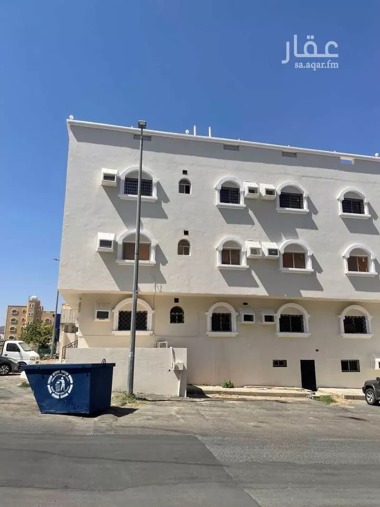 عمارة للبيع في شارع المهير بن سلمي, حي القيم الأعلى, مدينة الطائف, منطقة مكة المكرمة صورة 2