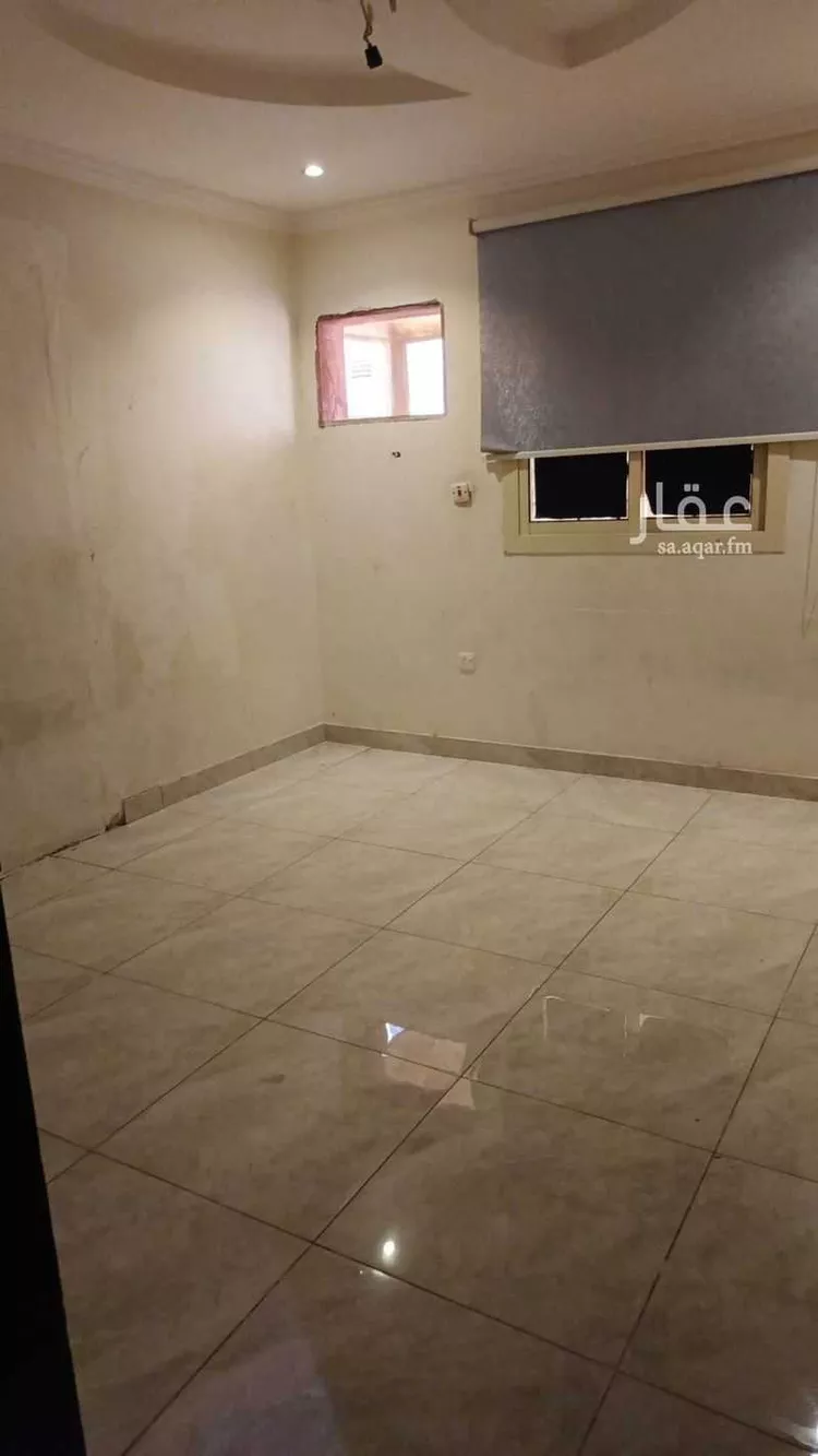 Building for Rent in Jeddah Al Bawadi