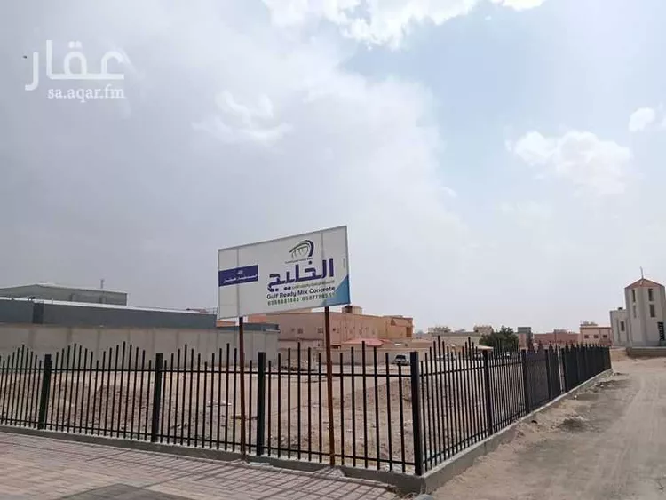 أرض للإيجار في شارع فيصل بن عبدالعزيز ، حي المحمدية ، حفر الباطن ، حفر الباطن