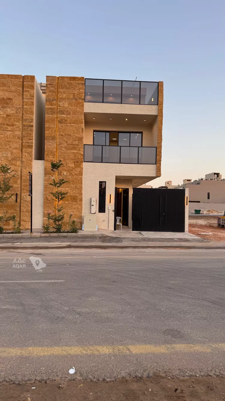 فيلا للبيع في شارع عبدالمنعم بن أبي المعمر, حي المهدية, مدينة الرياض, منطقة الرياض
