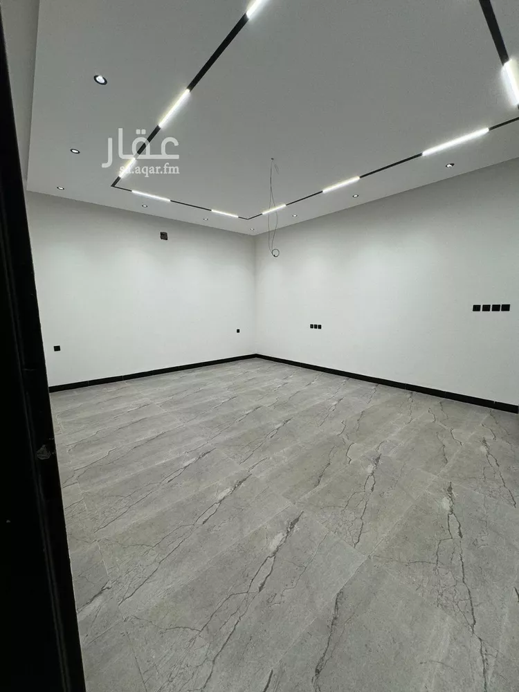 Villa for Sale in Riyadh Al Mahdiyah صورة 4