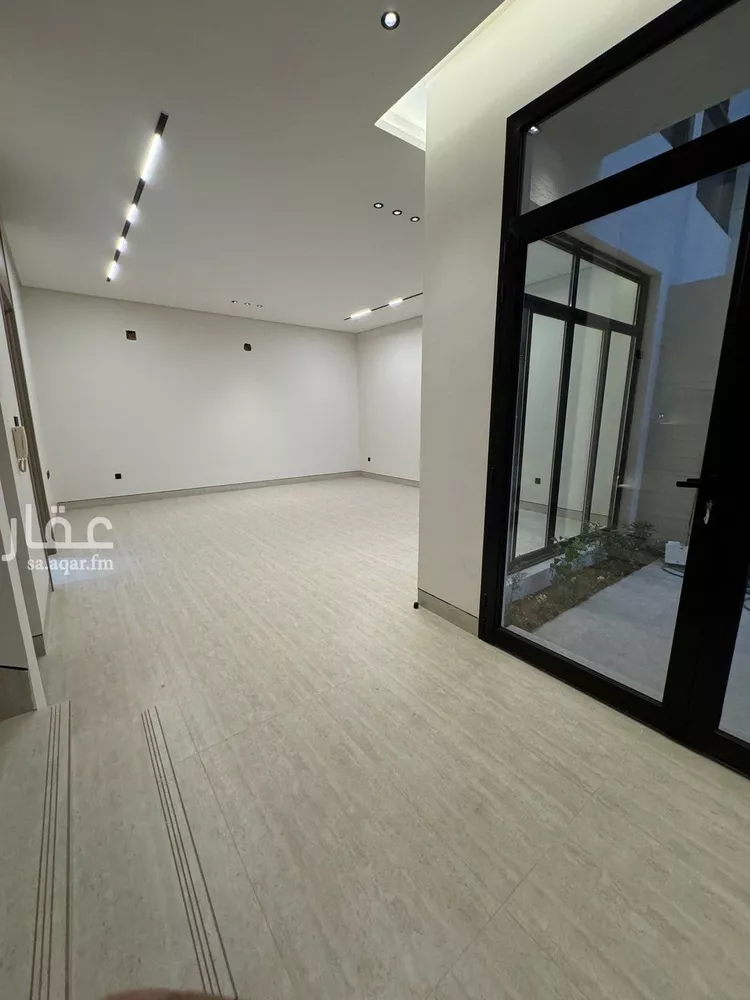 فيلا للبيع في شارع محمد بن هبة الله, حي المهدية, مدينة الرياض, منطقة الرياض صورة 4