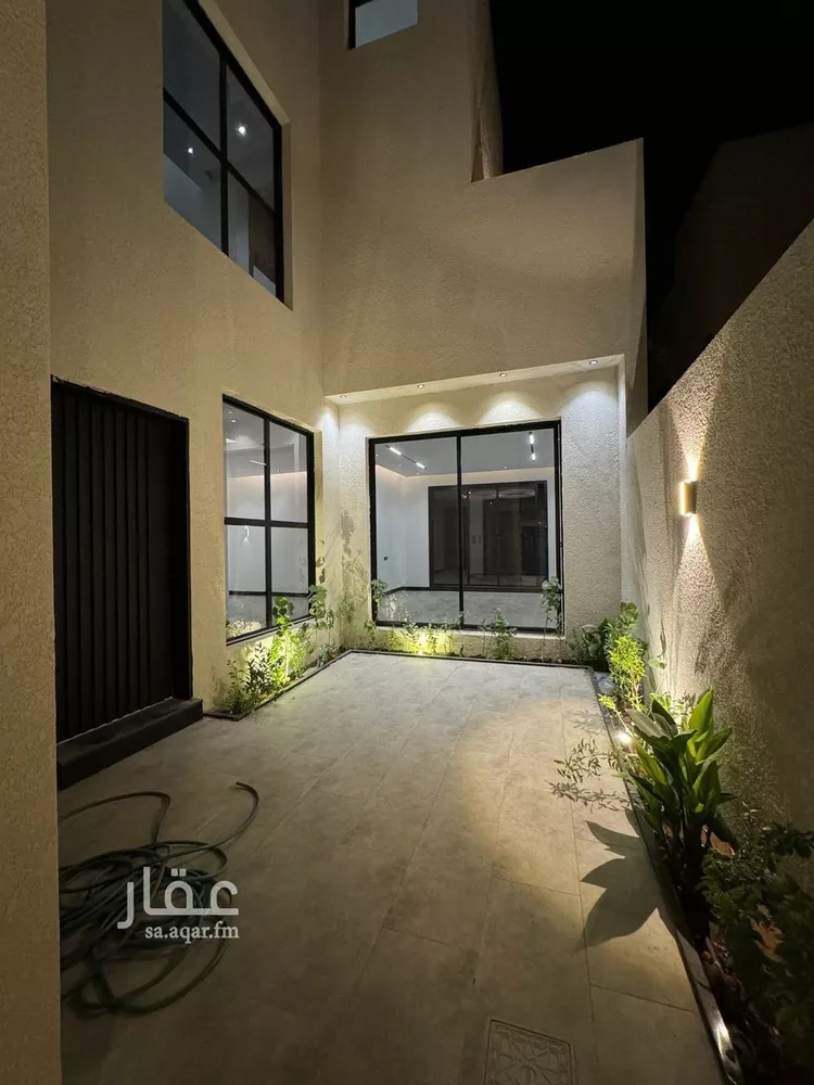 Villa for Sale in Riyadh Al Mahdiyah صورة 3