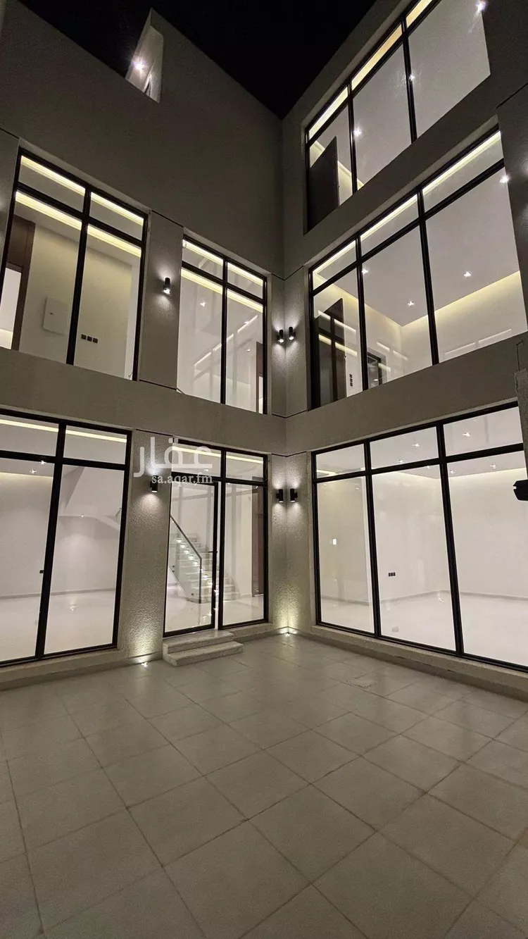 Villa for Sale in Riyadh Al Mahdiyah صورة 3