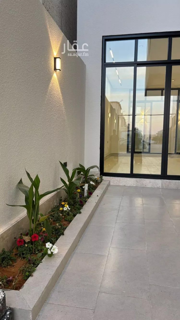 Villa for Sale in Riyadh Al Mahdiyah صورة 3
